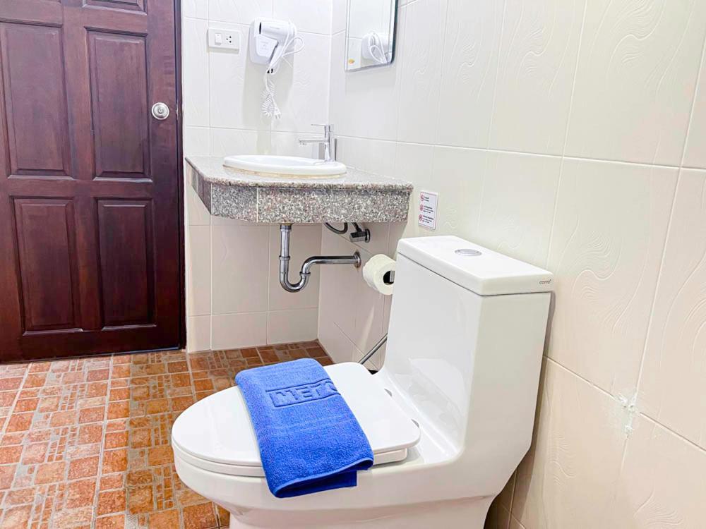 فندق 88 House Patong المظهر الخارجي الصورة