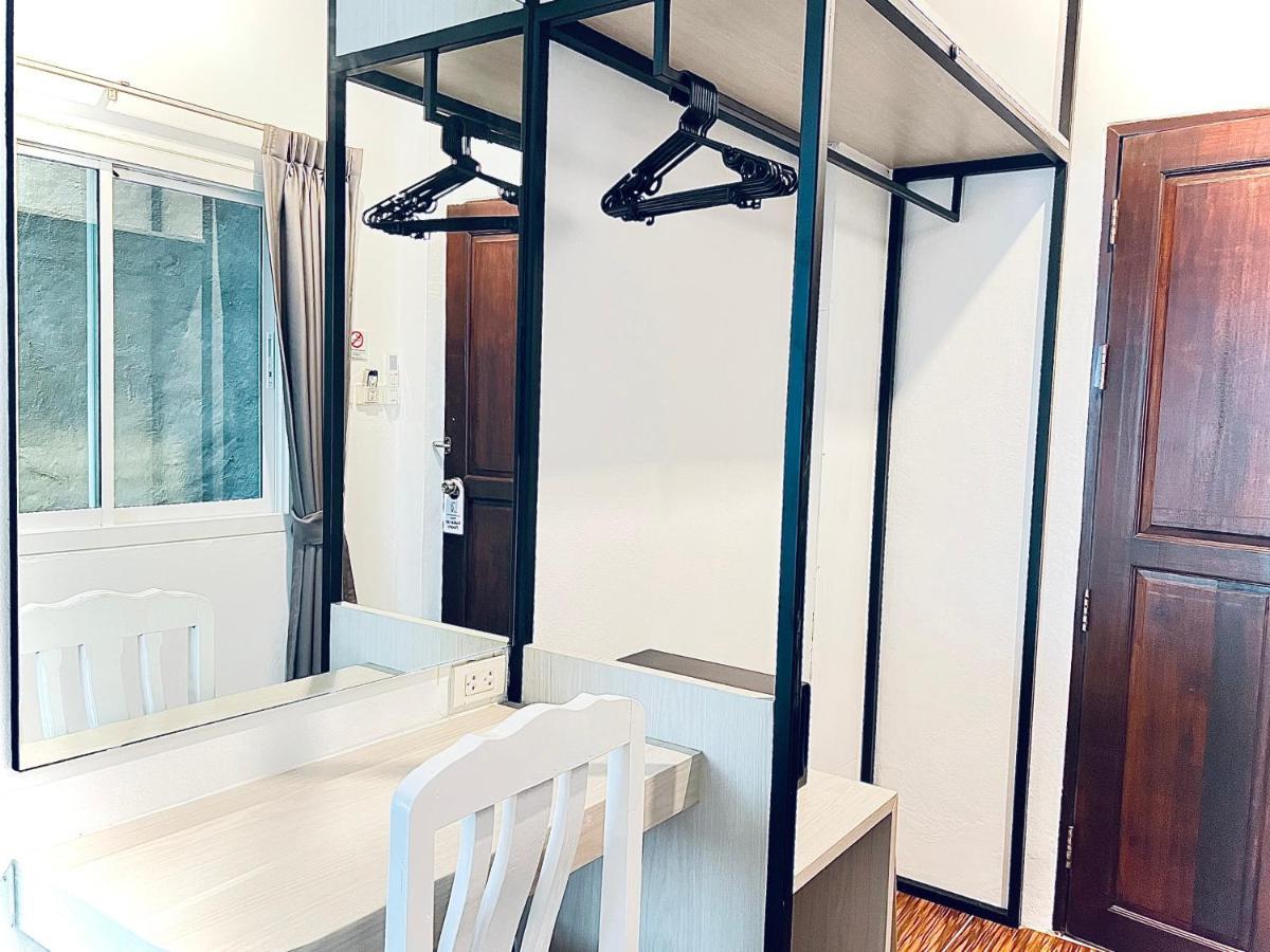 فندق 88 House Patong المظهر الخارجي الصورة