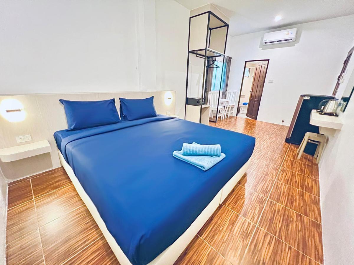 فندق 88 House Patong المظهر الخارجي الصورة